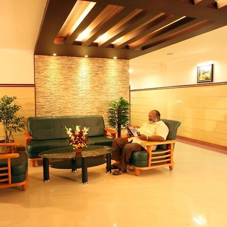 Hotel Shilpa Regency Kottarakara Ngoại thất bức ảnh