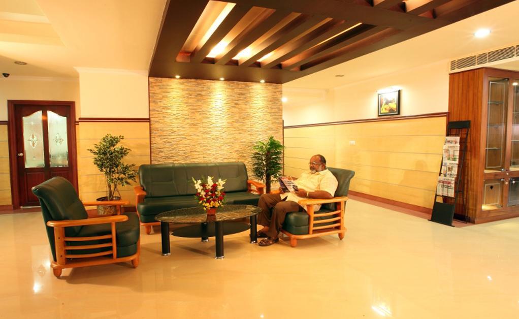 Hotel Shilpa Regency Kottarakara Ngoại thất bức ảnh