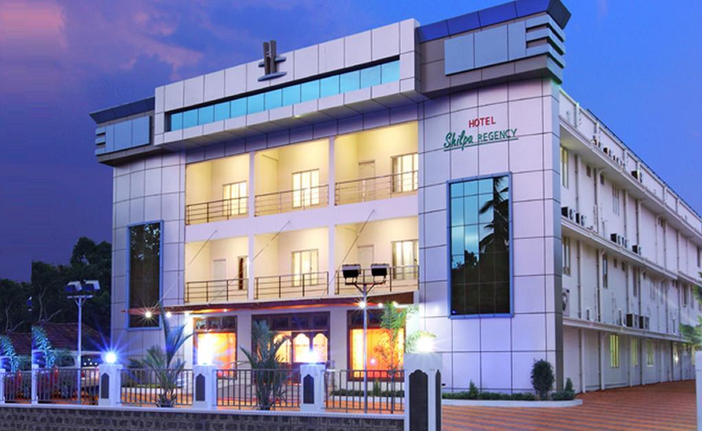 Hotel Shilpa Regency Kottarakara Ngoại thất bức ảnh